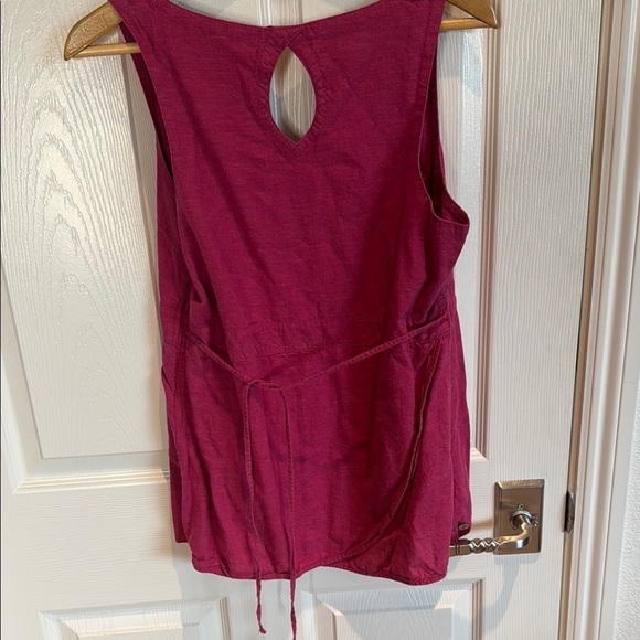 Pink Wrap Tank Top with Cut Out Design - Picture 4 of 6